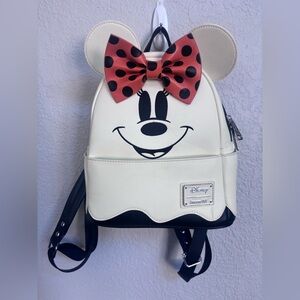 Ghost Minnie Halloween Loungefly